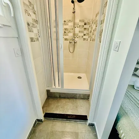 Sweethome Massena Nice