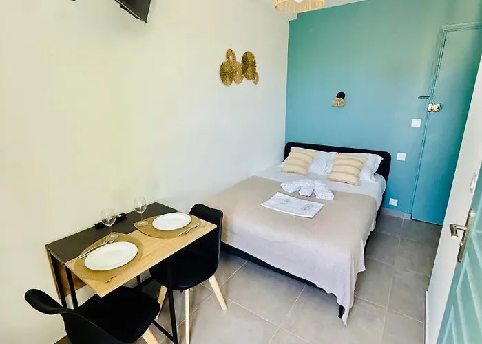 Sweethome Massena *